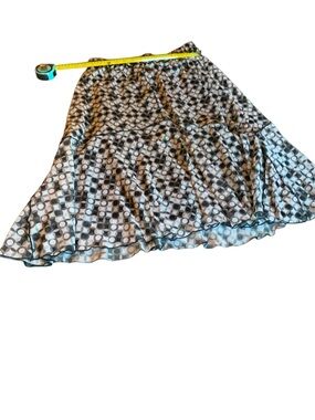 Women's Black & White Geometric A-Line Skirt lane Bryant